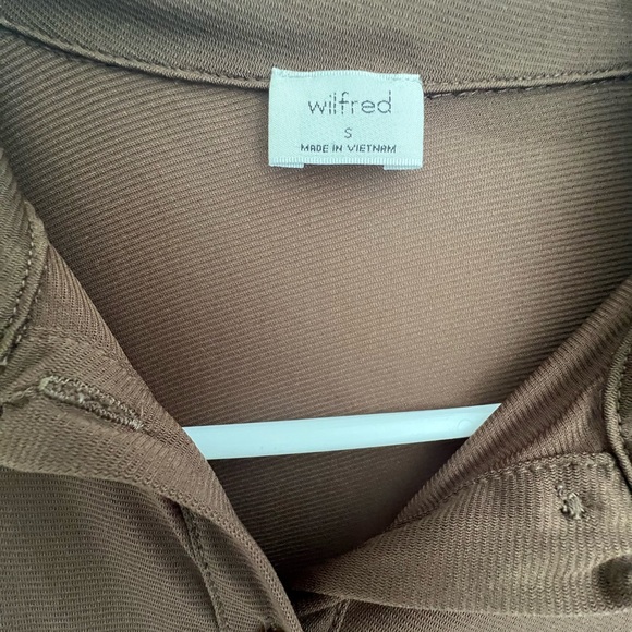 BROWN ARITZIA WILFRED BUTTON DOWN TOP - Picture 3 of 3